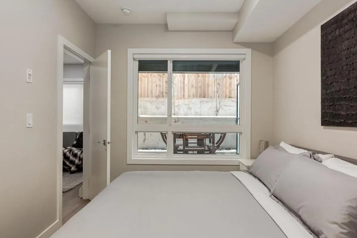Free Parking, Pet Friendly, Close To Dt YYC Apartamento
